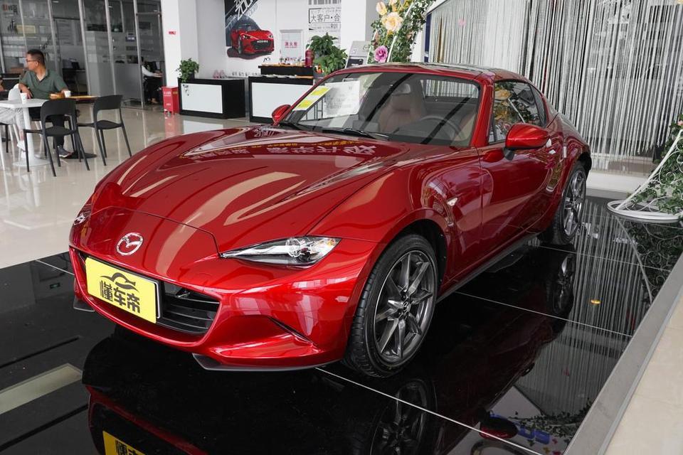 马自达mx-5-请问下mx5 2018款这个车还能买到全新车不？