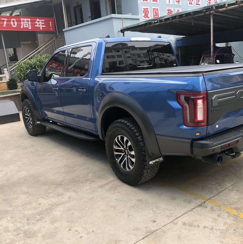 福特f-150 raptor-19款猛禽点过发动的时候，会从底盘前仓位置发出"哐＂的一声响，感觉是齿轮与齿轮打在一起，各位车友的车会不会出现？