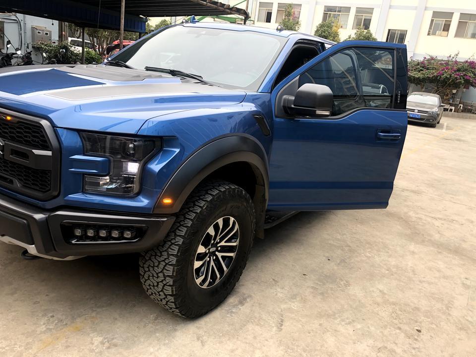 福特f-150 raptor-19款猛禽点过发动的时候，会从底盘前仓位置发出"哐＂的一声响，感觉是齿轮与齿轮打在一起，各位车友的车会不会出现？