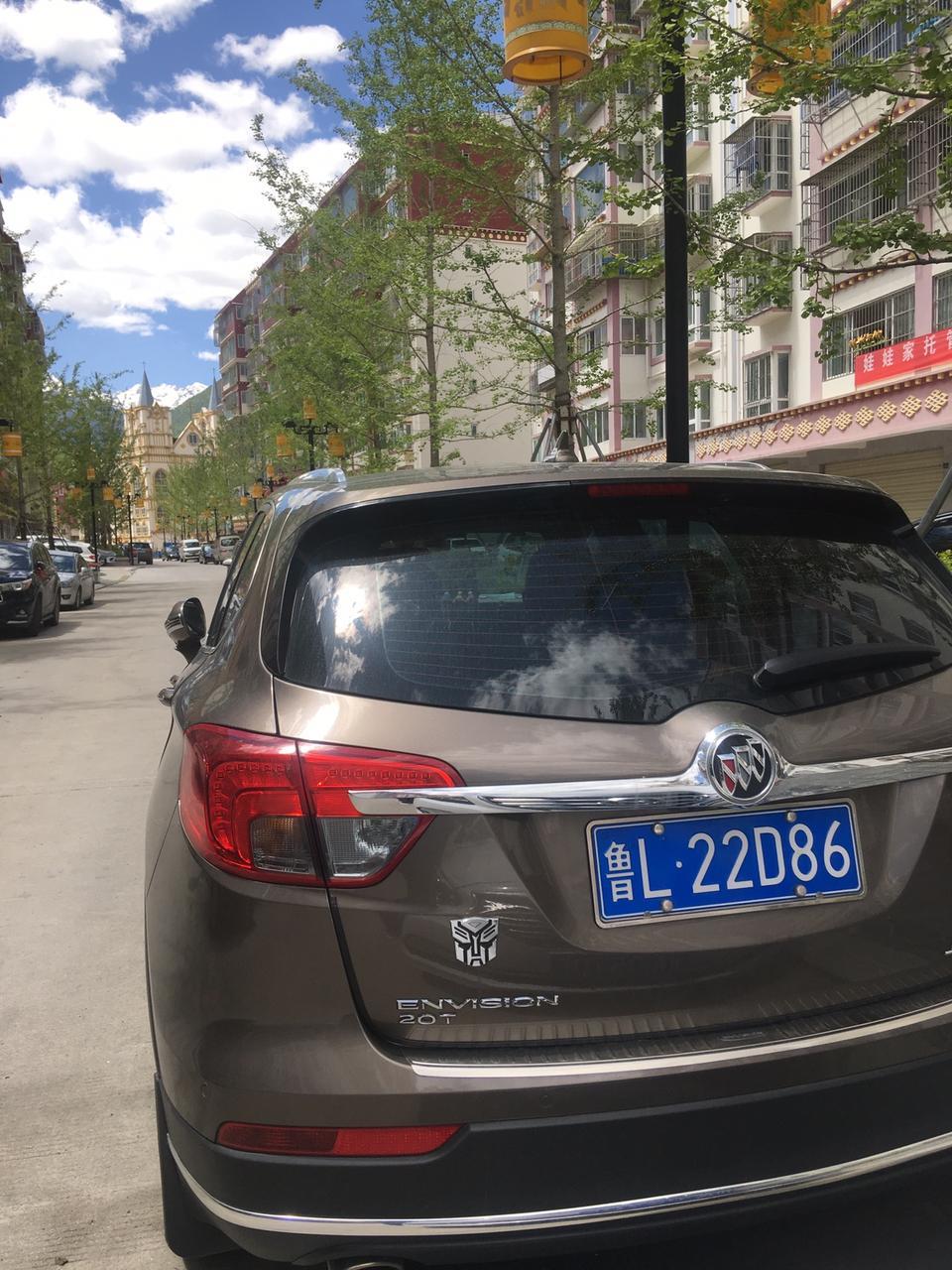 昂科威-自拍美图，喜欢就请点赞。?