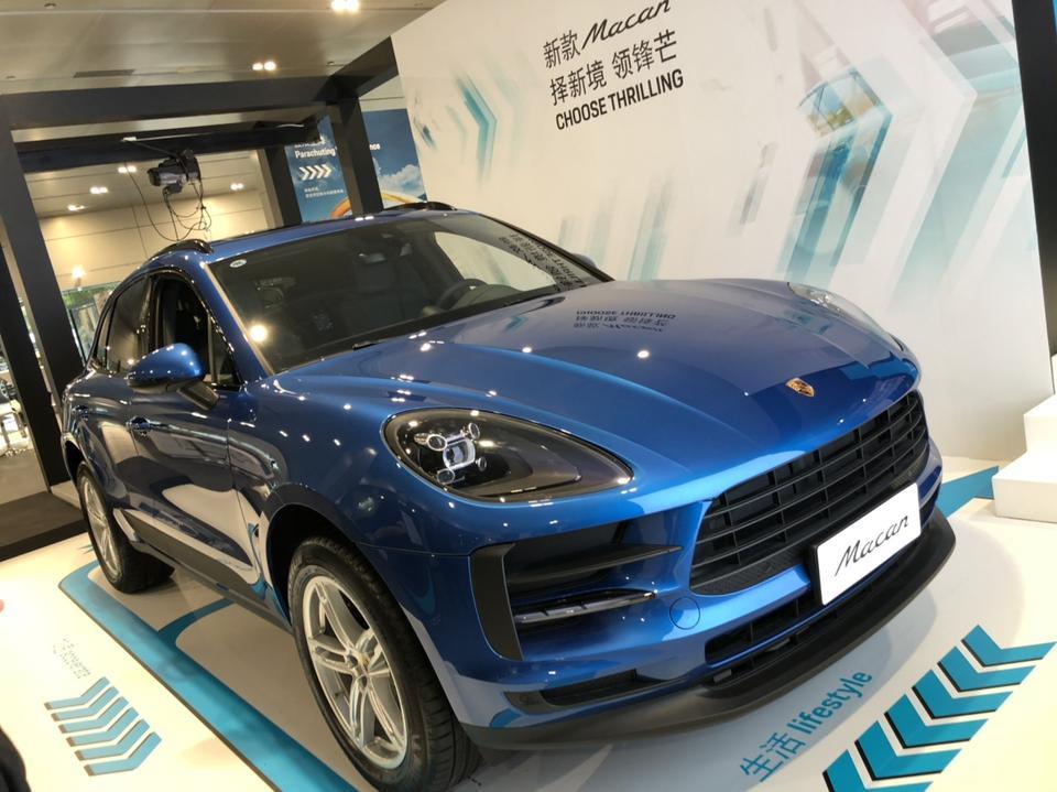 税后年收入50W左右、存款有40W、单身还没有结婚,适合买保时捷macan的吗？养的起不各位车友、怕买了养不起！