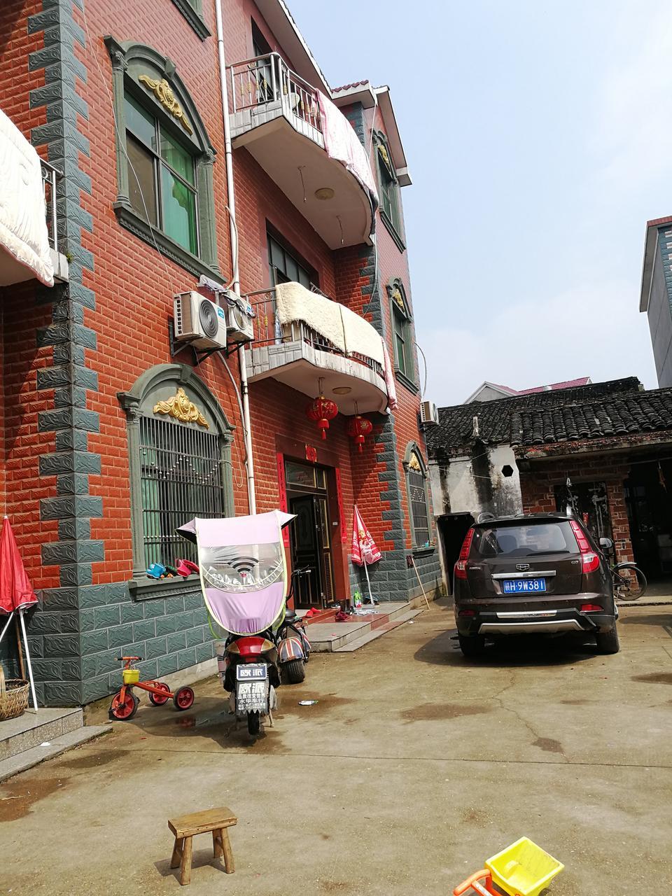 远景x6-15年手动精英，三年多六万多公里。一挡起步车抖动力害，跟散架似的。有和我一样的吗？请提供一下你的解决方案！大人神们拜托啦！