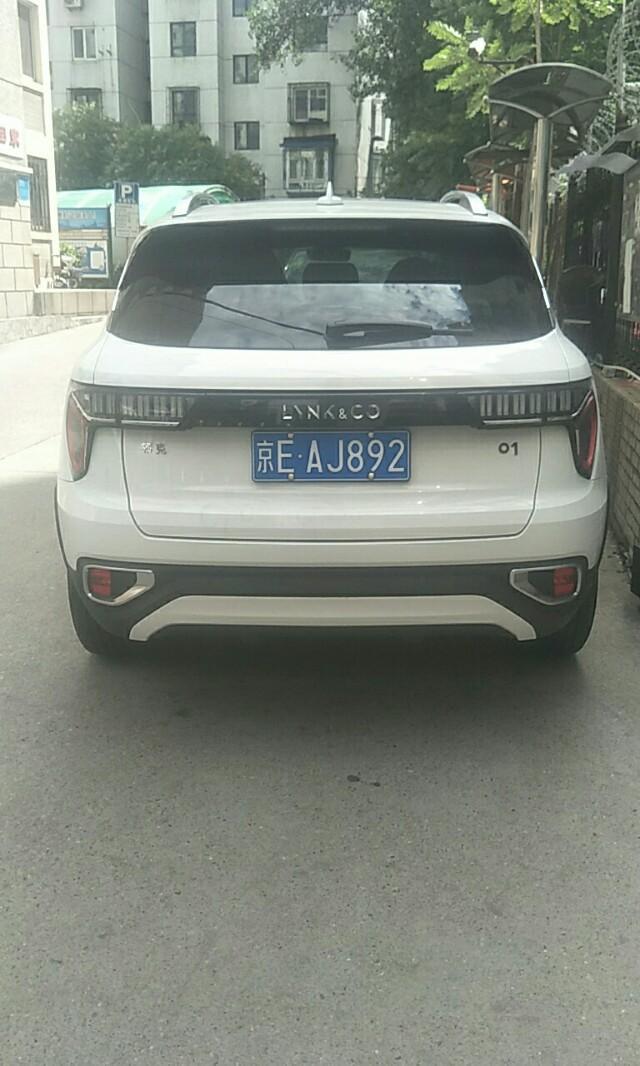 领克01-大家看看这是什么车这是什么车？