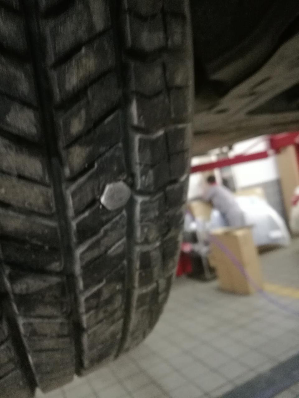 2O2O款奇骏换个轮胎多少钱，那个品牌好。