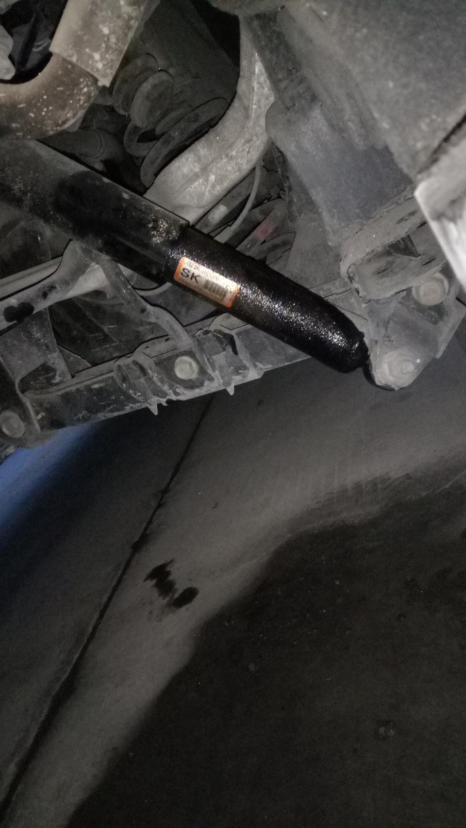 新奇骏后减震漏油影响使用吗？