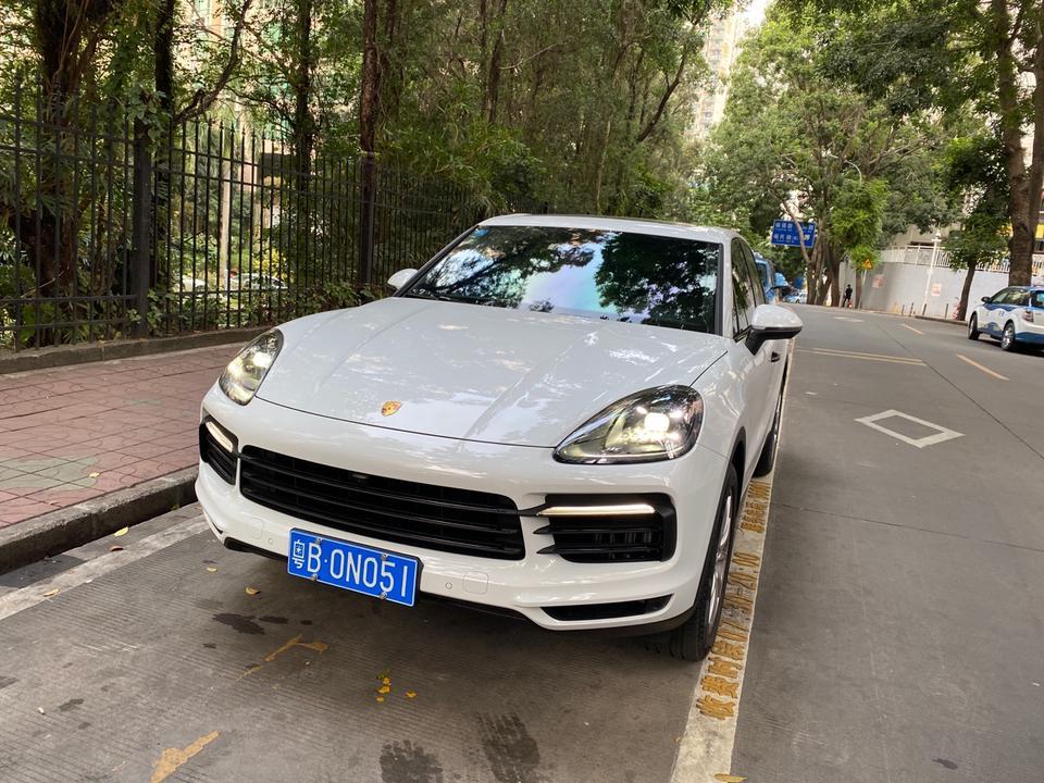 cayenne-车衣不贴车衣；有什么办法保护漆面！实在建议！