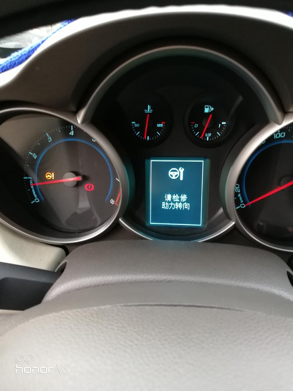 我的车是15金典科鲁兹，现在老是提示这个问题？4S店多次检测没有问题！请问哪位知道什么问题没有