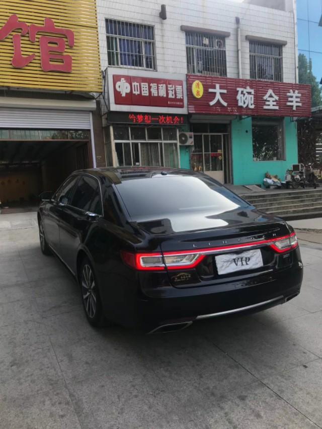 问一下林肯大陆买两驱还是四驱 买两驱吧又害怕冬天下雪跑不了  非常纠结 四驱油耗怎么样？有车友吗？帮忙解答一下非常感谢