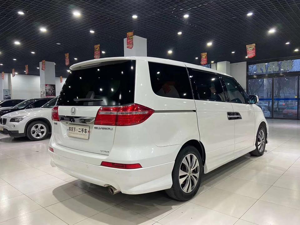 艾力绅-这款车14年的16万多 值得入手吗