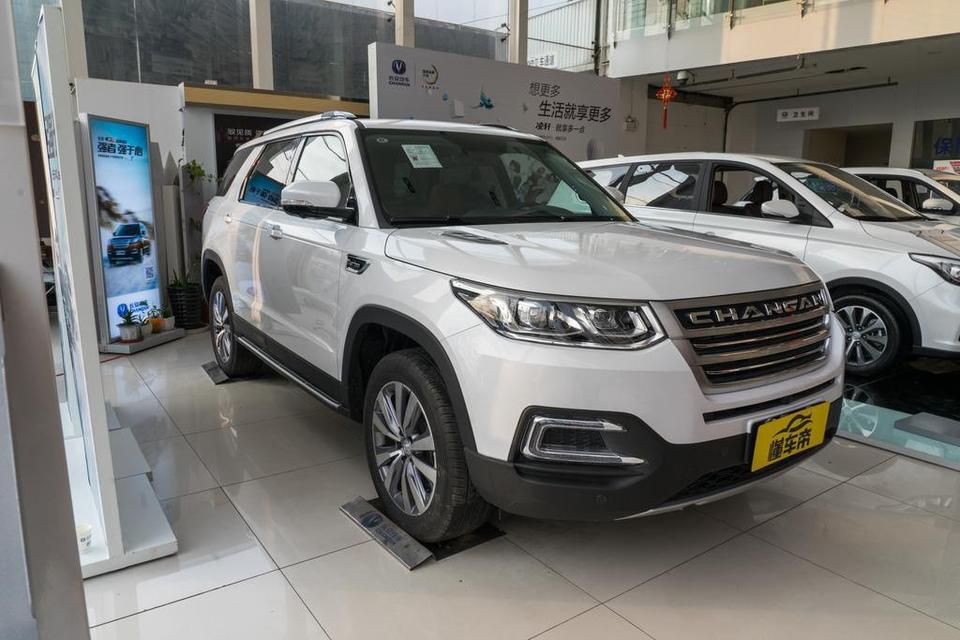 长安cs95怎么样，优缺点？？家用油耗怎么样？？