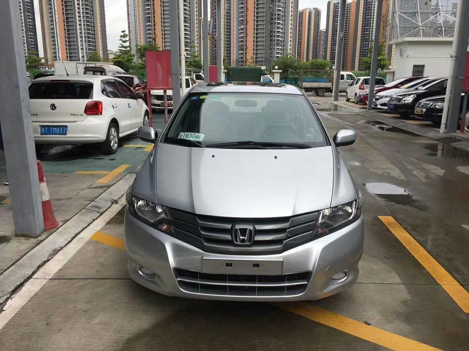 八年车 八万公里 银色锋范 值多少