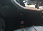 标致308-新车，刚刚跑了差不多100公里 为什么方向盘底下整个一片都热乎乎的 出热风 这正常吗？？？