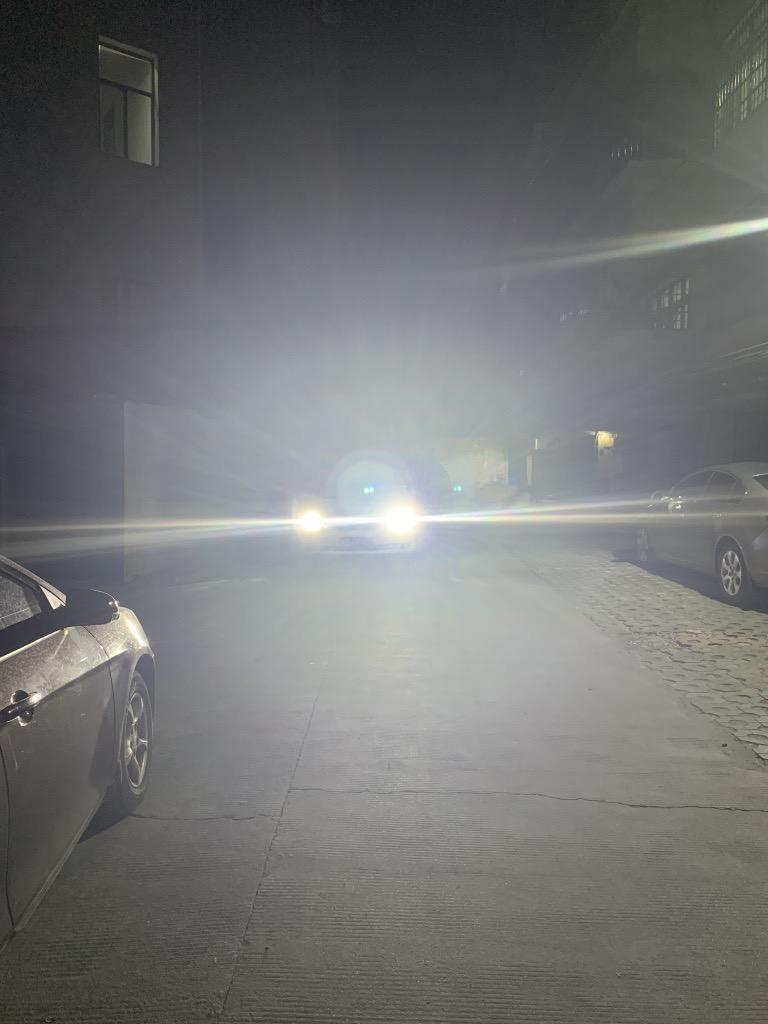比亚迪f3-大家好，我的09年f3刚刚自己在网上买的LED近光灯，打开的灯光像远光灯那样会刺到对方眼睛，有谁知道怎样才能调到最佳位置