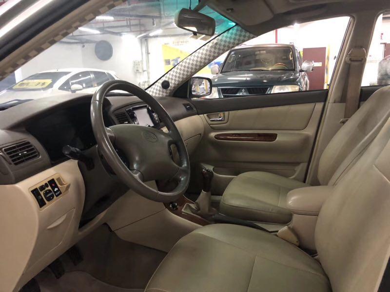 比亚迪f3-BYD F3 2010年上牌、桃木内饰、真皮座椅，发动机怠速运转平顺、左前叶子板间隙有点大、发动机底下往后一点有地方漏油迹象、我是菜鸟请给我给我启迪、谢谢！