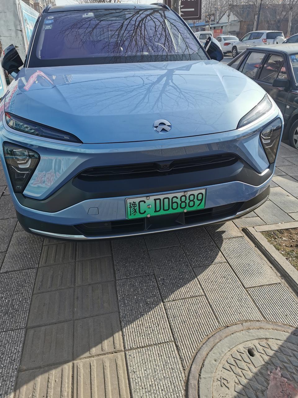 蔚来es6-什么车，多少钱
