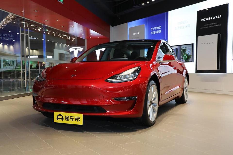 model 3(进口)-请问特斯拉的二手车可以考虑吗？南京哪里有比较好的二手车平台～目前开的马自达cx4，想再买一辆电动车，新车价格目前无法承受。