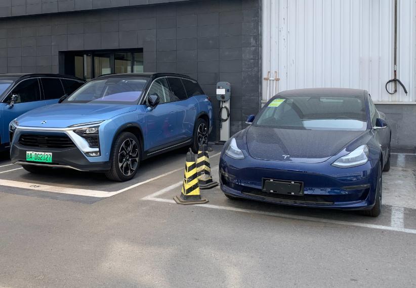 model 3(进口)-如果Model 3和ES 8摆在你面前，你会选择谁？给个理由