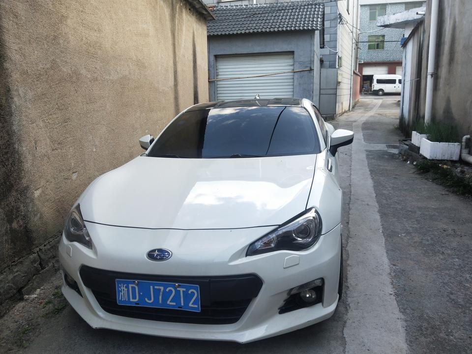 斯巴鲁brz-13的自动挡brz，11万公里，价格多少合适入？