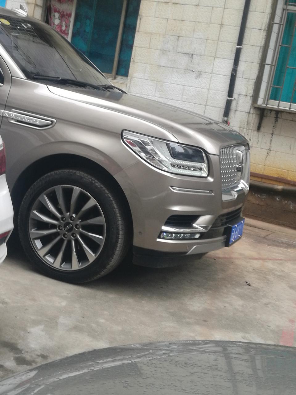 领航员-这是什么车。