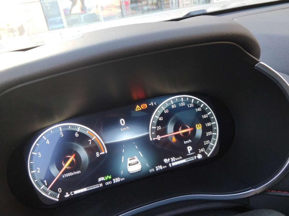 长安cs55-小白一个 刚提车，这两个感叹号是什么情况啊？