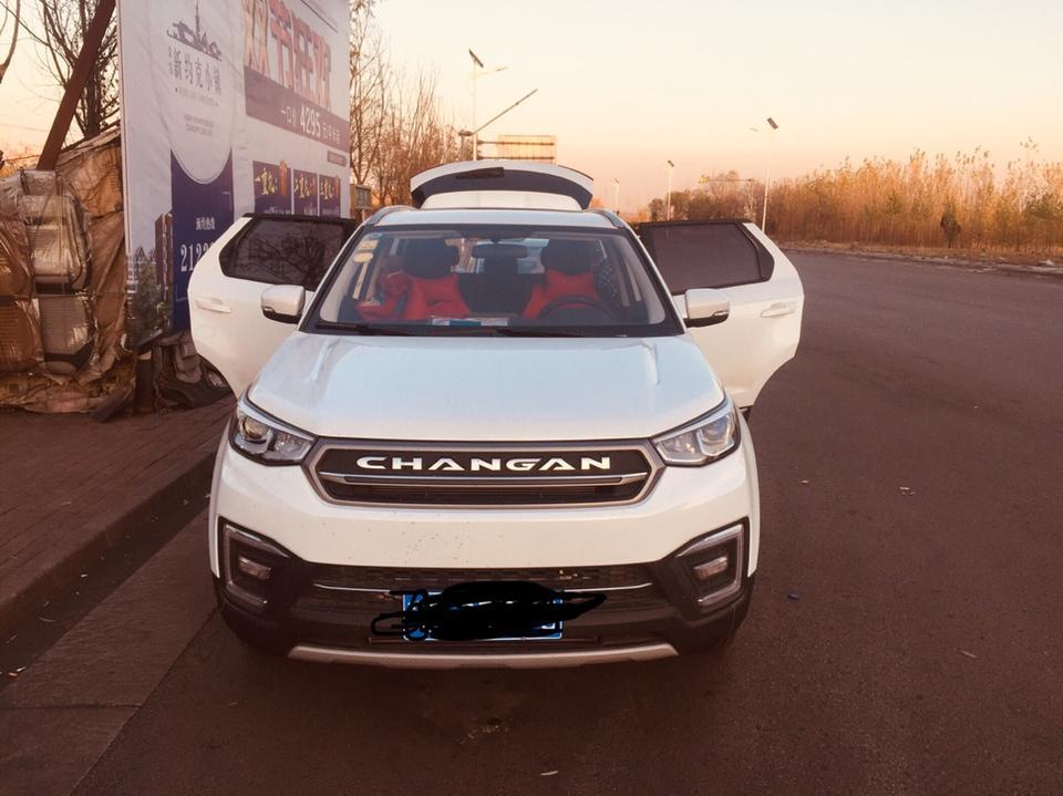 长安cs55-我的55买了一个月了，手动挡车型，怎么这么费油啊，百公里10个油，求大神告诉你们是怎么开到8个油的