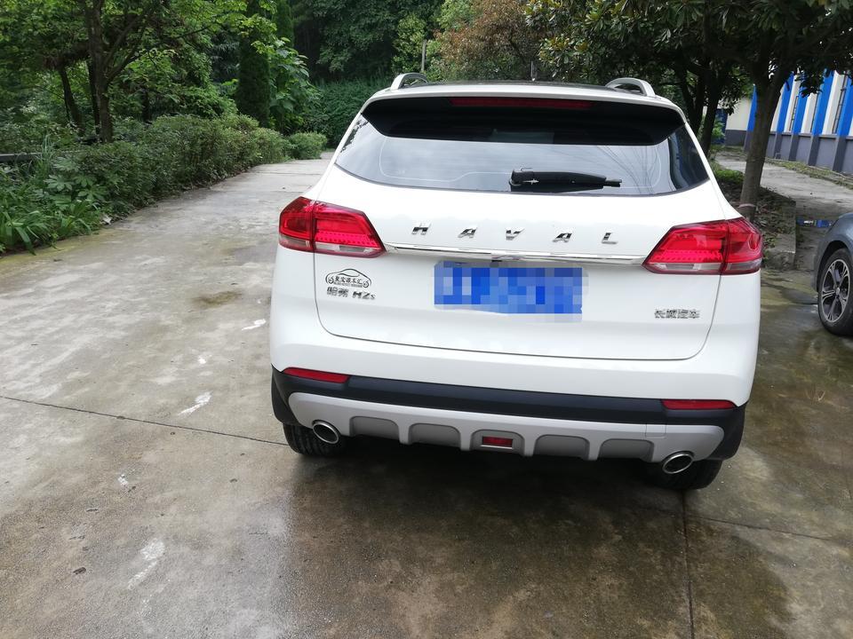 我3月份入手的哈弗H2S,手动灰标，市面上好像很少看到同款车型是不是销量不怎么好啊！还有就是一档升二挡的时候会有异响，这是怎么回事呢