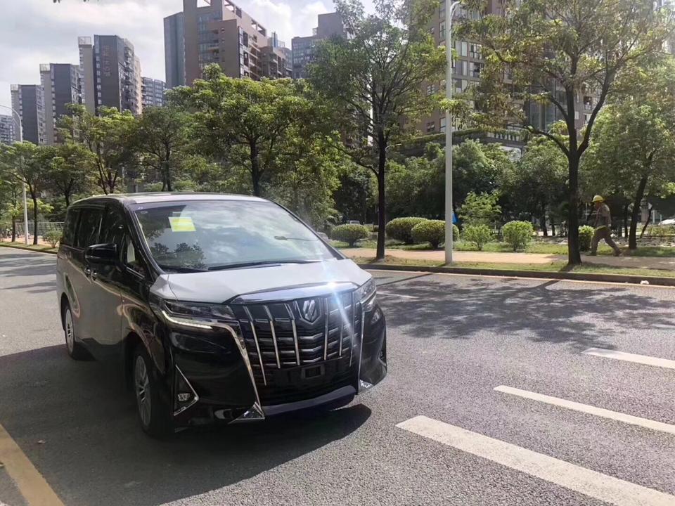 埃尔法-这车怎么能做到这么舒服？换发动机和变速箱后的平顺性和旧款的有区别吗？