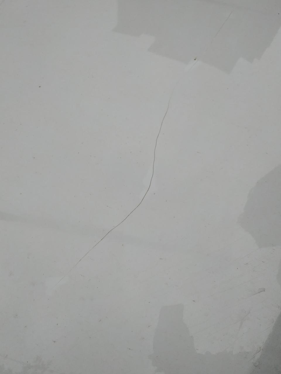 瑞虎3x-车停路边，不知哪家熊孩纸给我划了，外面维修店说补漆要前面全弄，要400块，可不可以补修？4S店要多少？