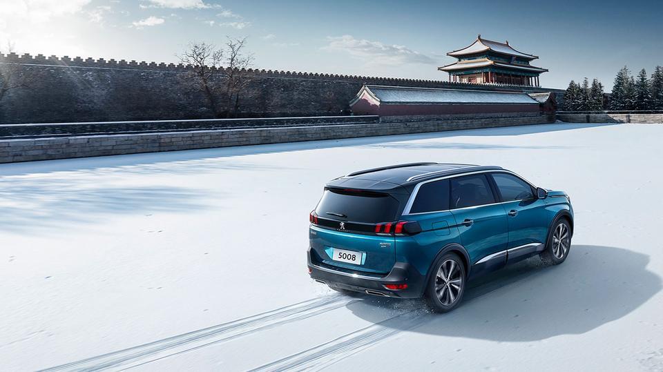 标致5008-这几天看了很多suv，感觉5008同级别最适合家用，车内视野开阔通透，空间满意，各方面配置也很齐全，总体性价比很高。然而最近几年市场口碑不佳，比如小毛病多，维修保养贵，市场保有率逐年下降，二手车保值率低。标致的品牌价值在中国遭遇断崖式下跌。更有消息称标致将退出中国市场，法系汽车在中国市场似乎成了夕阳产业。标致车真的有这么不堪吗?旁边的亲友几乎都对法系车嗤之以鼻，感觉买这个车真的需要很大勇气，各位老铁怎么看?当初是怎么选择这台车的?5008的质量到底怎样?【图片】【图片】