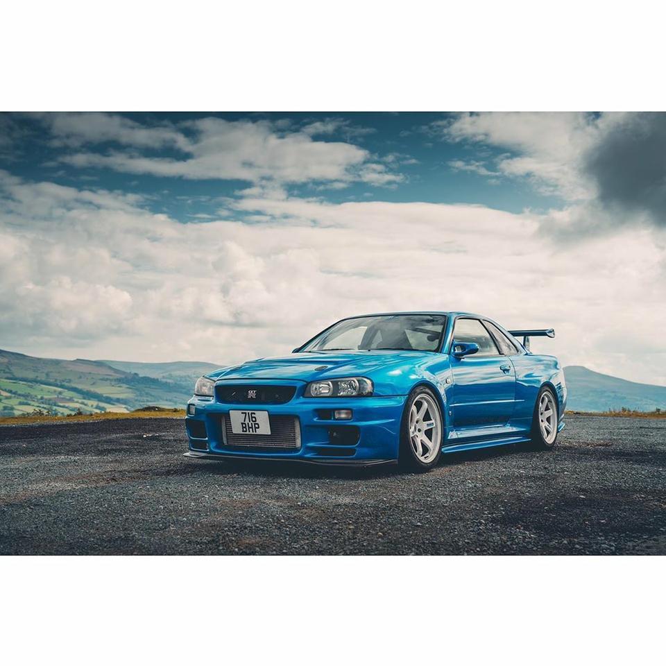 日产gt-r-有没有大哥们可以透露一下新车和二手车r35 r34大概多少钱可以买到呀