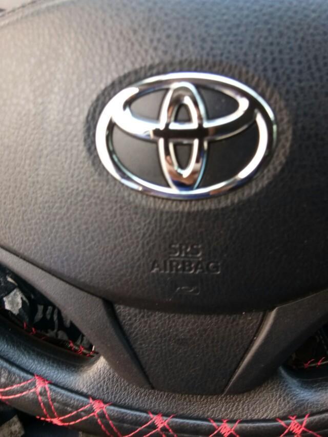 yaris l 致享-大家好 ，行车过程中行车过程中空调是关闭的，但是空调出风口有一点点暖风发出来是怎么回事？????
