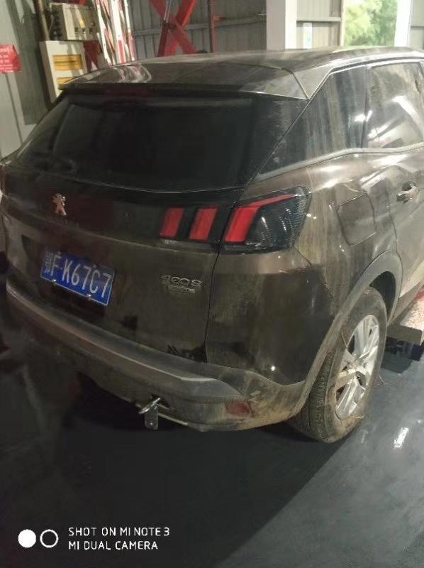东风标致4008救了我的命

今年买的4008，开车翻到了20多米的沟里，人没事，大家说选择东风标致4008值得吗？