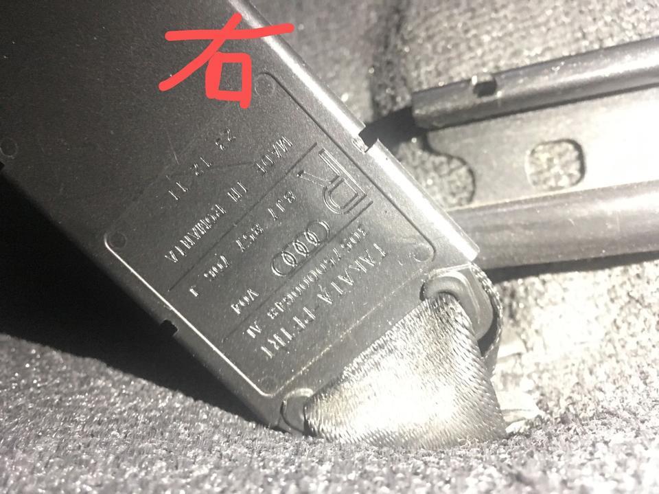 为什么开蓬进口奥迪TT，的左右二边安全带，生产日期不同？今天看的二手车，是正品吗？