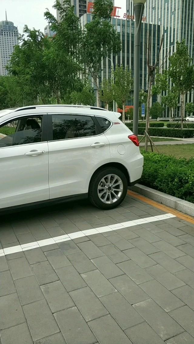 哈弗h2有的4s点不卖蓝标呢？