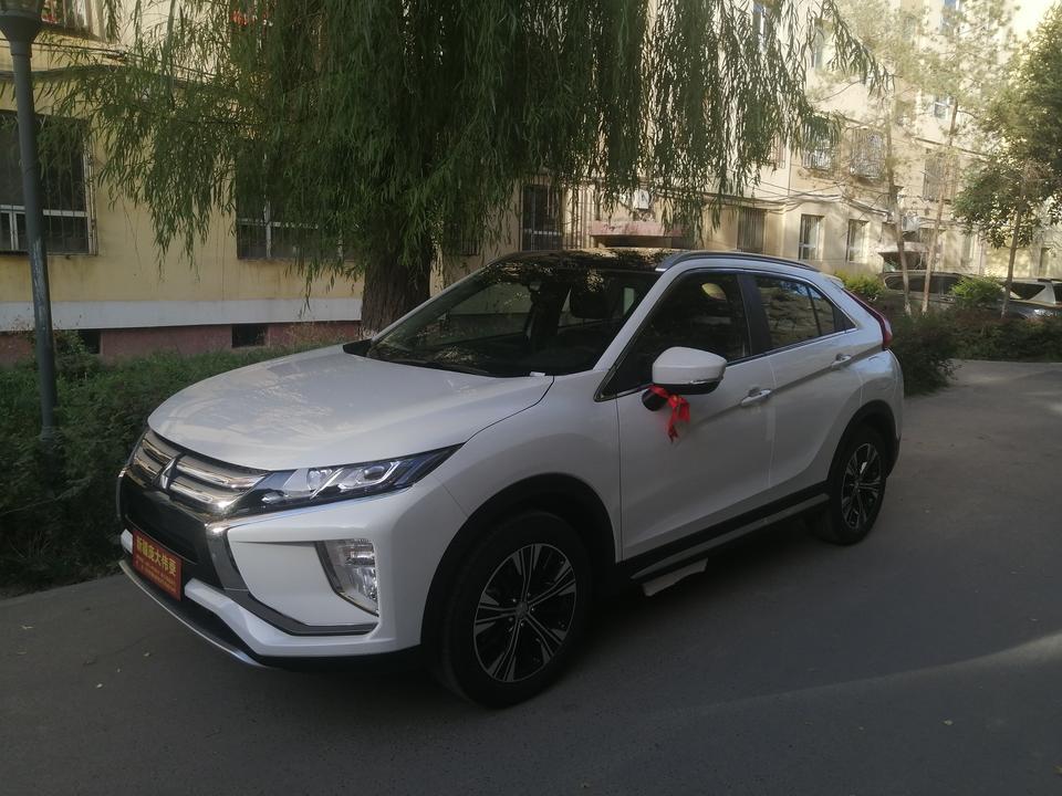 奕歌-三菱奕哥9月底提车，跑了1000公里左右发现车速在30—50左右时偶尔从空调出风口发出，哒哒哒的声音，有时又没有了，到4S店去检查声音又没有了，，车速上60后就彻底没有了，想咨询你这位经验丰富的师傅，