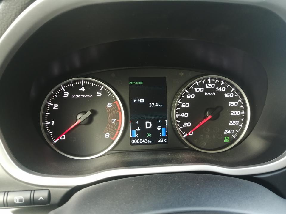 奕歌-三菱奕哥9月底提车，跑了1000公里左右发现车速在30—50左右时偶尔从空调出风口发出，哒哒哒的声音，有时又没有了，到4S店去检查声音又没有了，，车速上60后就彻底没有了，想咨询你这位经验丰富的师傅，