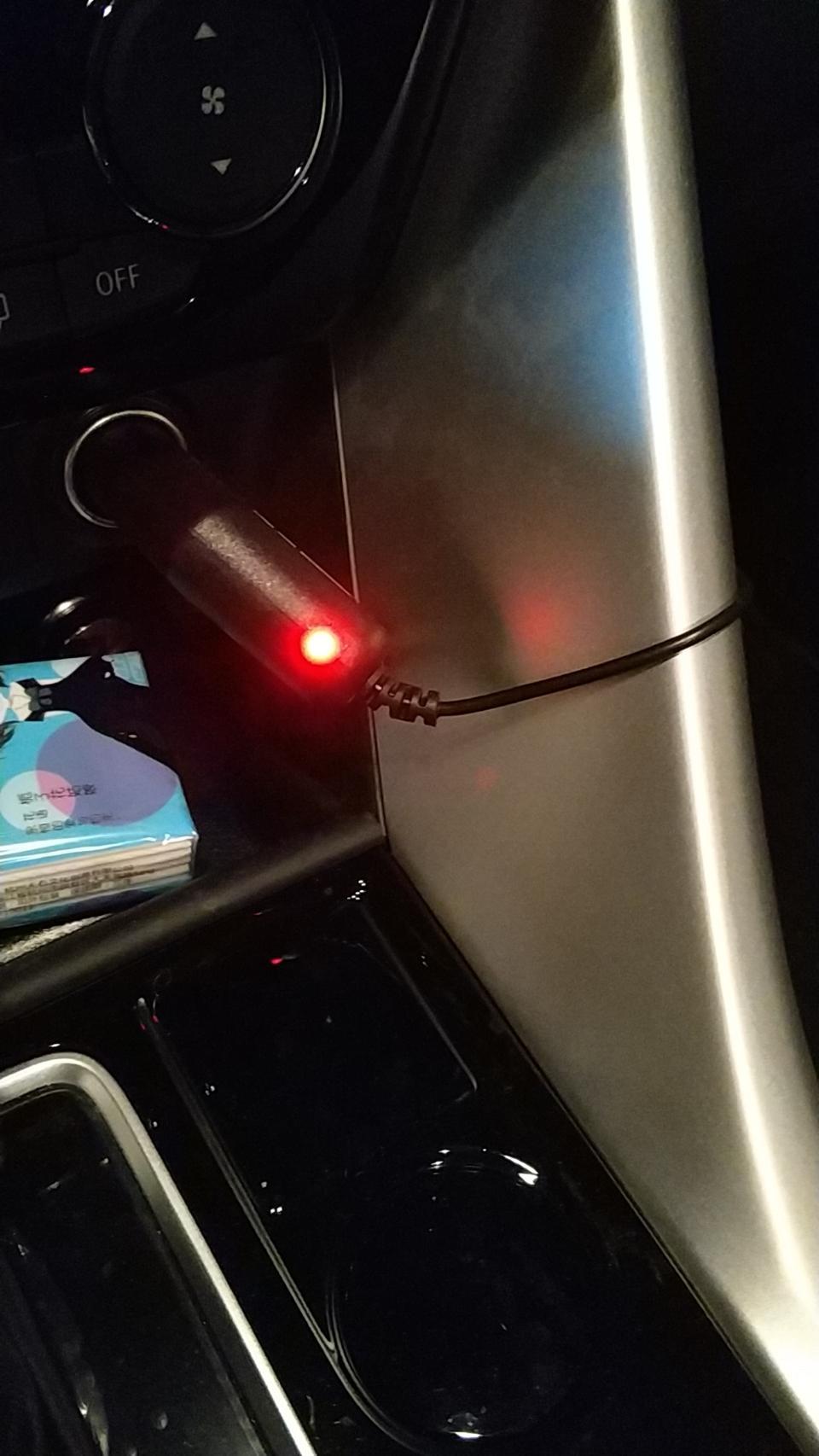 奕歌-行车记录仪的线装里面会影响安全吗