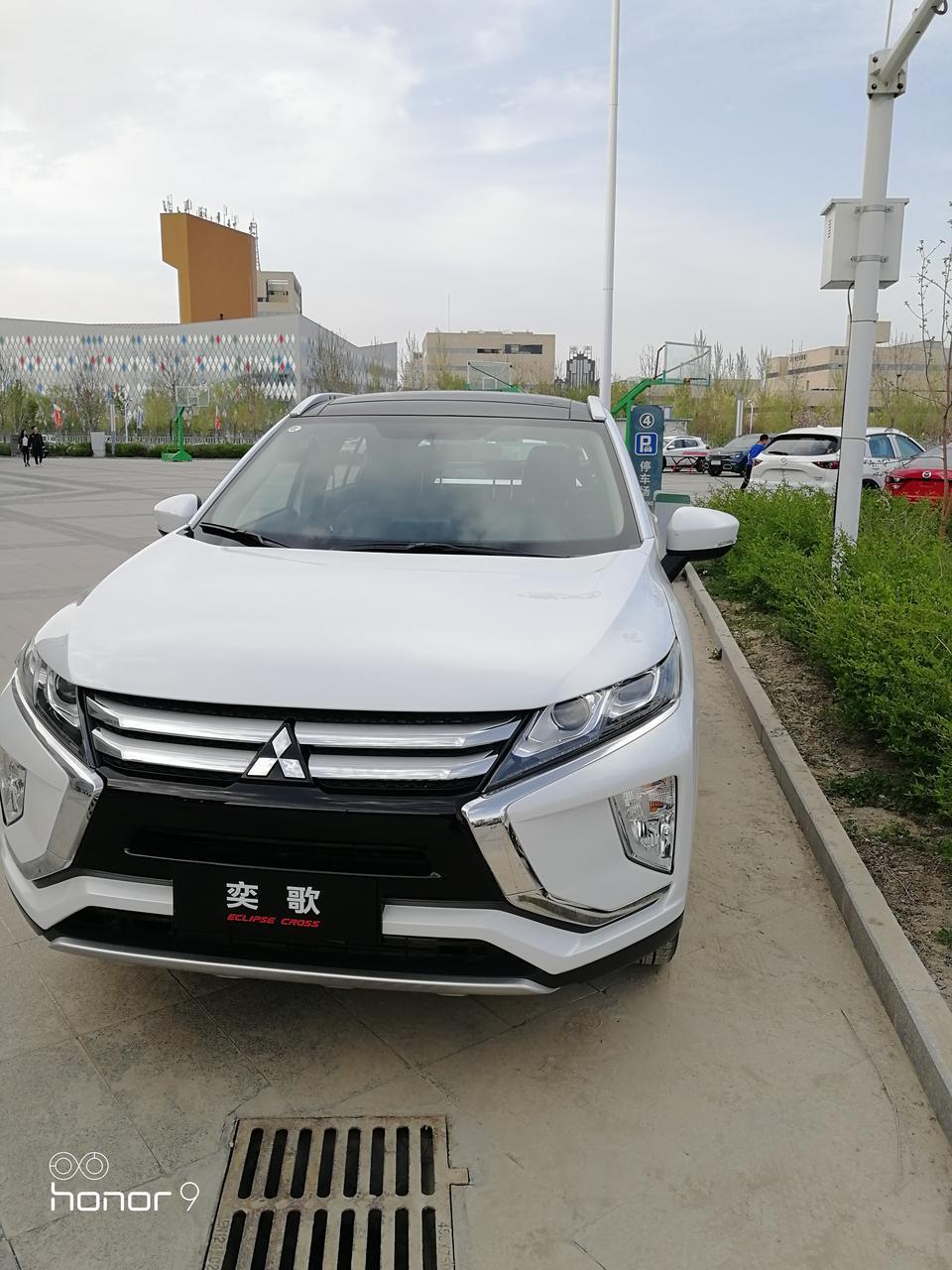 奕歌-请问广汽三菱奕哥这款车在昌吉市有保养维修点吗？