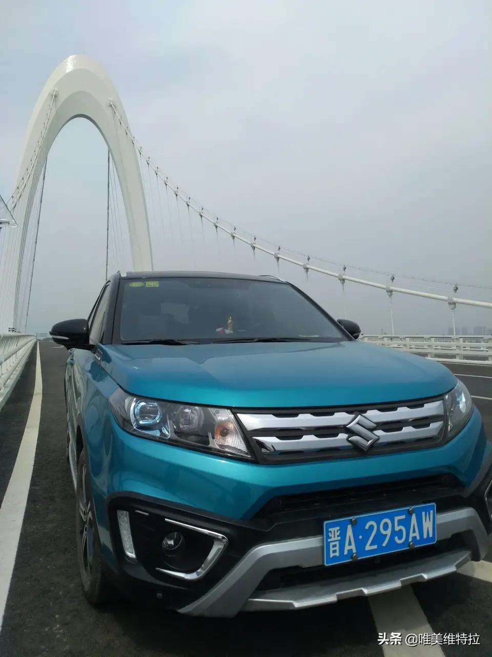 大家好，我想请教一下维特拉的卤素大灯能换成LED的吗？怎么换，麻不麻烦！