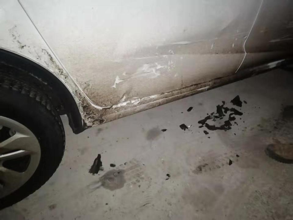 宝骏310w-亲们谁知道宝骏310右后门板多少钱