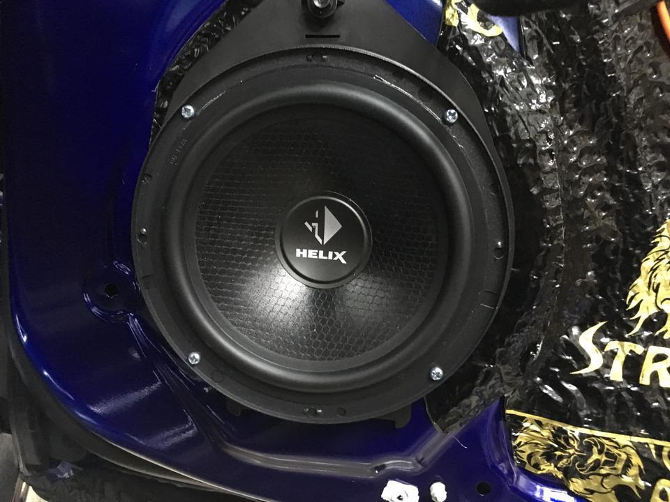 宝马5系phev-泉州汽车音响改装 哪一家专业？泉州聆听粤声很多车友认可。