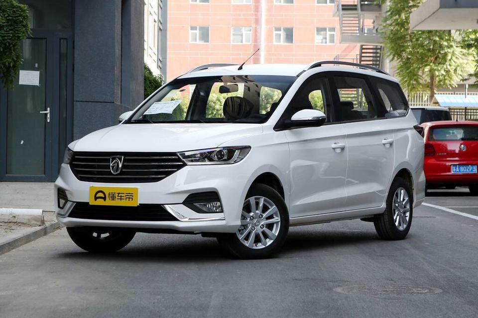 宝骏360-360轮胎有点小，可以换大一号的吗？