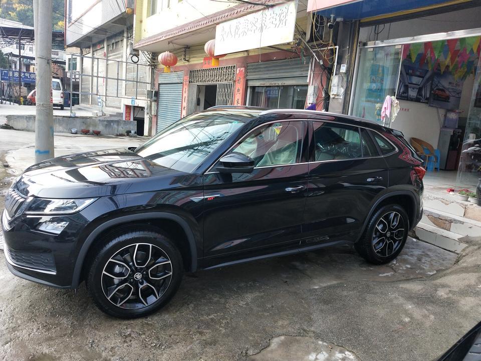 柯迪亚克gt-贵州首台黑色。2.0T 两驱豪华版才提新车。你们优惠多少。给我打个预防针