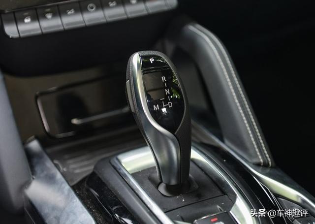 车友们，中华V7可不可以加95号汽油？最近听说95号汽油比92号的要耐用，并且用了95号汽油发动机噪音变小，起步动力变大，跑的里程也多一点。不知道中华V7能不能加95号汽油用？