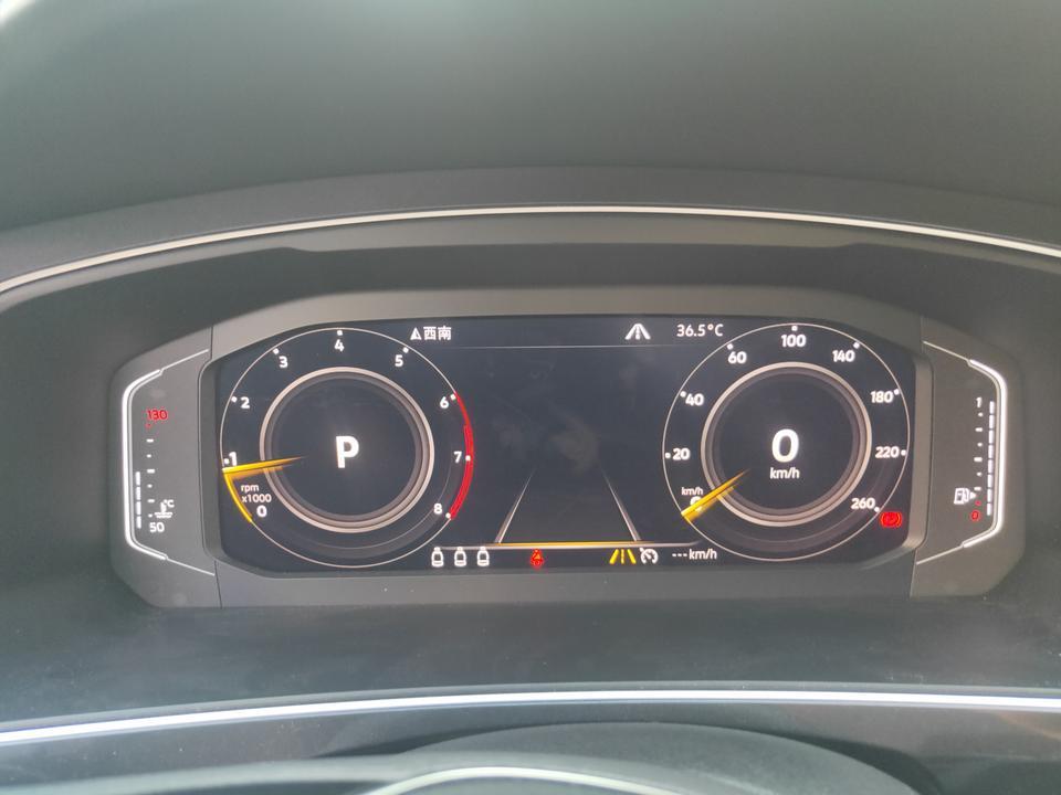 tiguan-为什么我的仪表盘跟你们的不一样！我的是18年12月生产的车 。求大神指点！！急！！