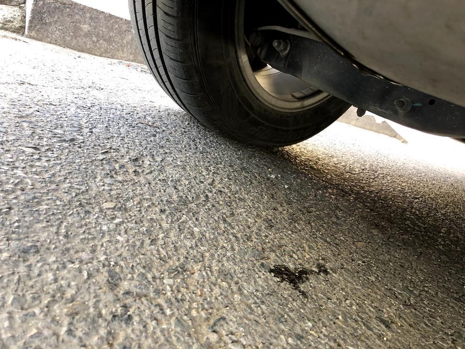 途安l-大家好  消音器这滴水正常吗？