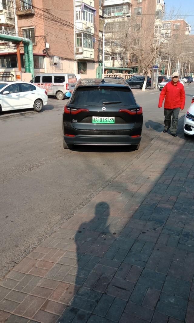 蔚来es8-这啥车   多钱