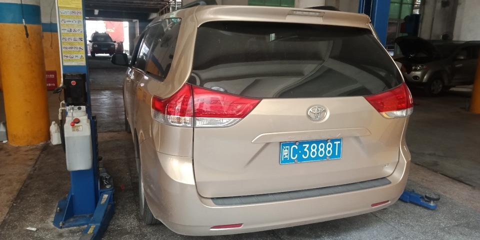 sienna-大家看看这是什么车 
 2018年05月13日11:09:22