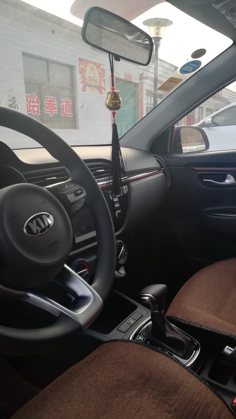 kx cross-起亚kxcross自动挡，切换运动模式或者运动模式加减挡，请问需要按档把上的按钮吗？