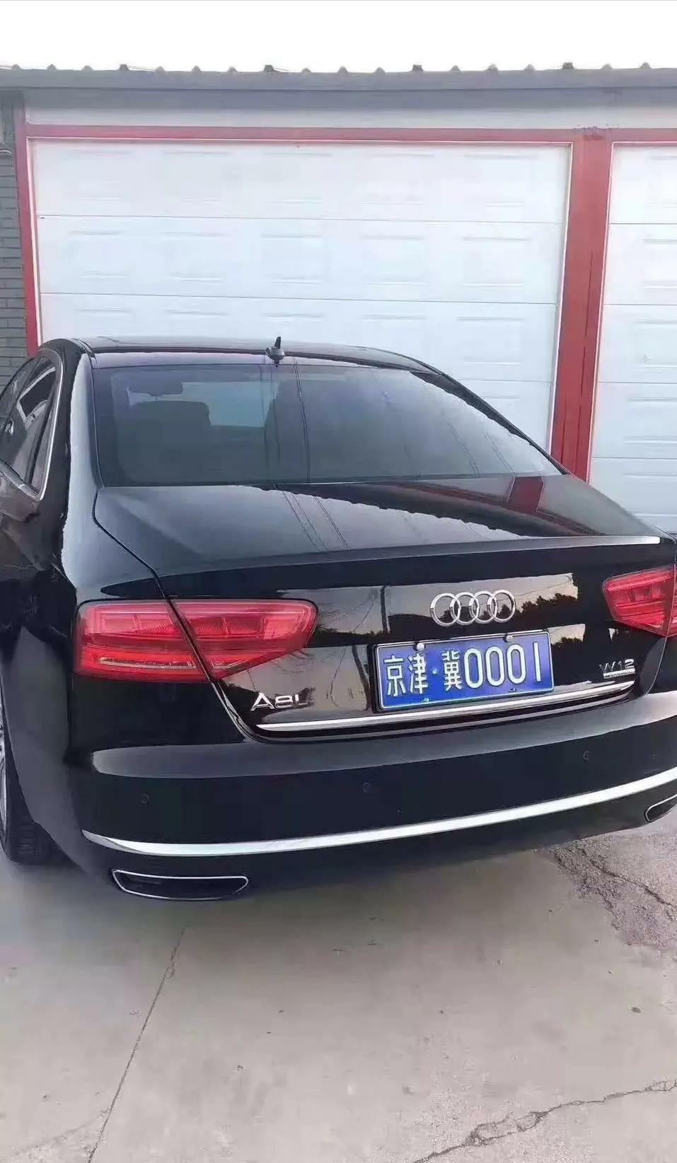 爱丽舍-这个车牌是来搞笑的嘛？
